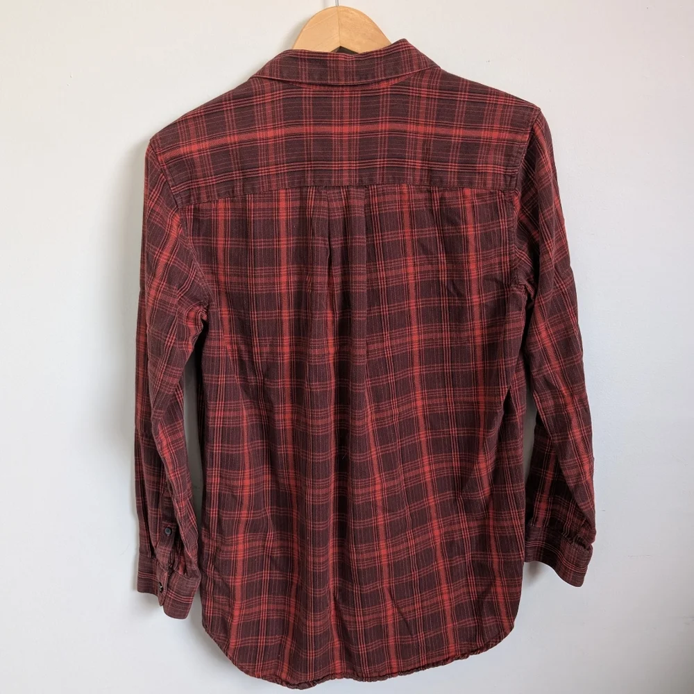 The North Face Women’s Plaid Button-Up Shirt - Size Small - Picture 3 of 6